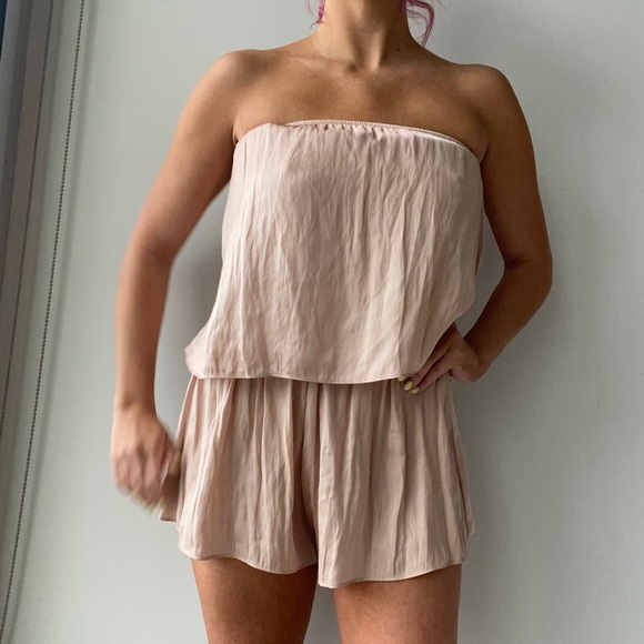 Romper - Small - Picture 4 of 5